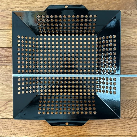 New WokTopper Porcelain Coated Cookware for Stir Frying on the Grill - Picture 10 of 14